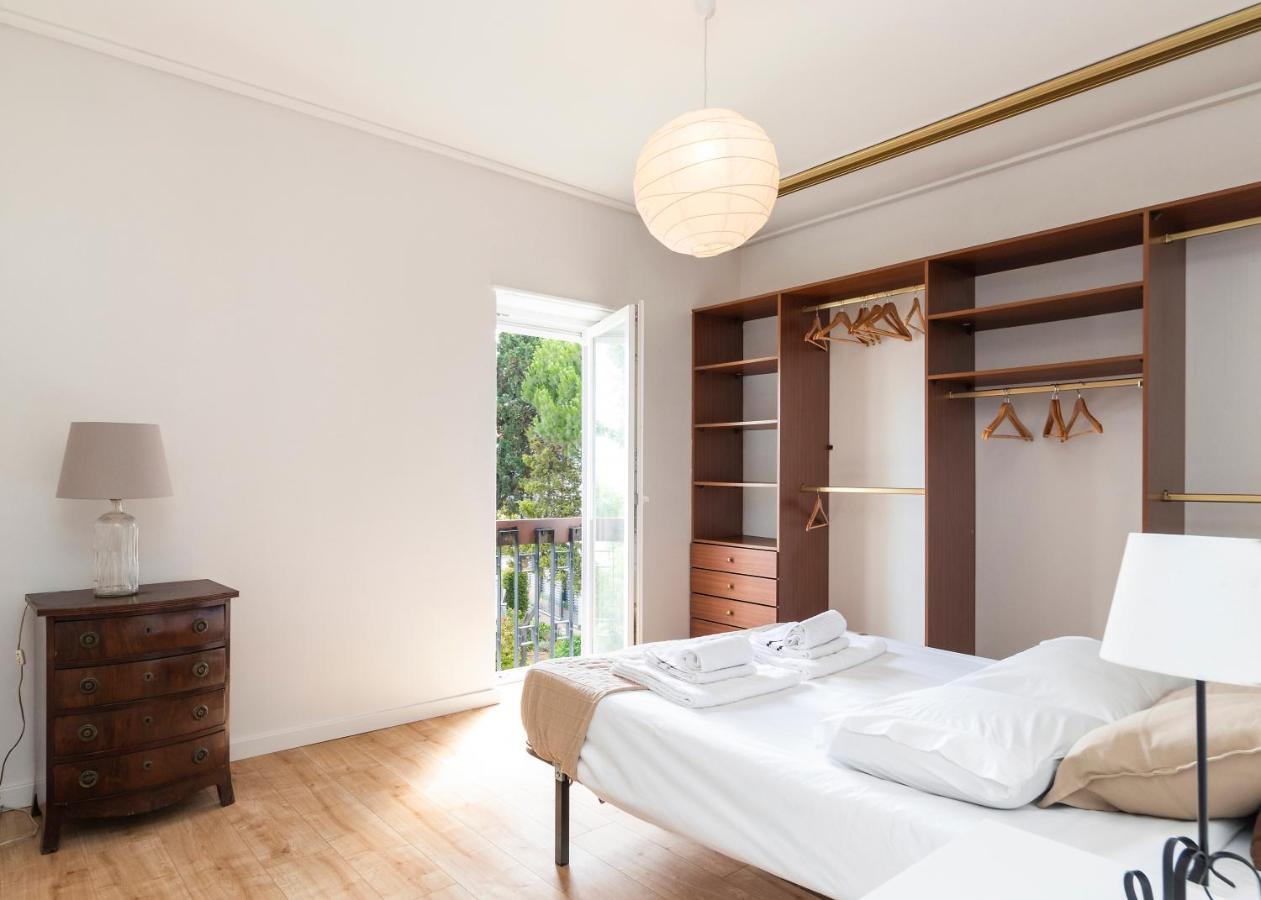 2 * Cascais